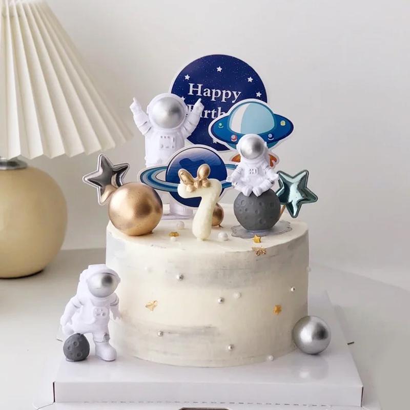 Resin Art Alphabet - นักบินอวกาศเค้ก Topper สําหรับด้านนอกธีมวันเกิด Party ขนม Props